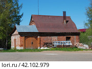 Соборный свечной склад (построен в начале XX-века, русская архитектура). Город Мышкин. Ярославская область (2010 год). Стоковое фото, фотограф lana1501 / Фотобанк Лори