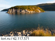 Магаданская область. Бухта Веселая, остров Вдовушка (2020 год). Стоковое фото, фотограф Сергей Крамарев / Фотобанк Лори