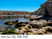 Морской пейзаж. Балка Большой Кастель. Крым (2020 год). Стоковое фото, фотограф Татьяна Новикова / Фотобанк Лори