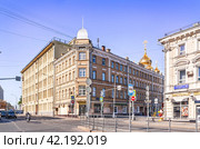 Рождественский бульвар, Сретенский монастырь, Сретенка, Москва (2022 год). Редакционное фото, фотограф Baturina Yuliya / Фотобанк Лори