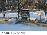 Кафе Williamsburg. Каток в парке Горького. Москва (2012 год). Редакционное фото, фотограф lana1501 / Фотобанк Лори
