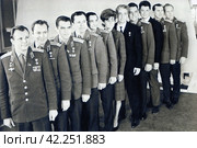 Первый отряд космонавтов СССР - Юрий Гагарин, Герман Титов, Андриян Николаев, Павел Попович, Валерий Быковский, Валентина Терешкова, Владимир Комаров, Константин Феоктистов, Борис Егоров, Павел Беляев, Алексей Леонов. Редакционное фото, фотограф Сергей Елизарьев / Фотобанк Лори