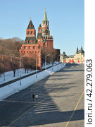Башни Московского Кремля (2013 год). Редакционное фото, фотограф lana1501 / Фотобанк Лори