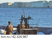 Реконструкция эпизода защиты Ленинграда в войну 1941...1945 годов. Санкт-Петербург (2015 год). Редакционное фото, фотограф Александр Алексеев / Фотобанк Лори