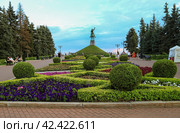 Памятник Салавату Юлаеву и сквер в городе Уфа, Башкирия (2023 год). Редакционное фото, фотограф Римма Тельнова / Фотобанк Лори