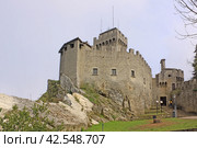 Республика Сан-Марино. Третья башня на горе Титано. (2010 год). Стоковое фото, фотограф Ерохин Дмитрий Викторович / Фотобанк Лори