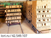 Brickworks. Production workshop inside. Manufacturing facility. Стоковое фото, фотограф Евгений Ткачёв / Фотобанк Лори