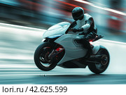 Speeding Motorcyclist in Action. Стоковое AI-изображение, AI-художник Кирилл Черезов / Фотобанк Лори