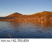 Sunrise at Lake Titicaca in Andes, Peru and Bolivia (2011 год). Стоковое фото, фотограф Сергей Стрелков / Фотобанк Лори