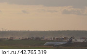 Sukhoi Superjet 100 of Aeroflot (2020 год). Редакционное видео, видеограф Игорь Жоров / Фотобанк Лори