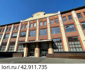 Москва, улица Станиславского, дом 21 строение 3. Бизнес-центр "Фабрика Станиславского", 1912 года постройки. Редакционное фото, фотограф Овчинникова Ирина / Фотобанк Лори