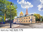 Церковь Воскресения Христова в Кадашах, Москва (2023 год). Стоковое фото, фотограф Baturina Yuliya / Фотобанк Лори