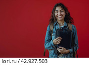 Woman Holding Suitcase and Smiling. Стоковое AI-изображение, AI-художник Юлия Гапеенко / Фотобанк Лори