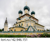 Church of the Nativity of Christ of the 17th century in the town of Tutaev (2023 год). Стоковое фото, фотограф Сергей Фролов / Фотобанк Лори
