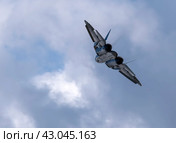 Moscow Russia Zhukovsky Airfield 25 July 2021: Demonstration of the latest Russian SU-57 fighterof the international aerospace salon MAKS-2021. Редакционное фото, фотограф Фотограф / Фотобанк Лори