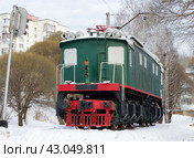 Электровоз-памятник ВЛ19-061, город Златоуст, Челябинская область (2018 год). Редакционное фото, фотограф Алексей Иванов / Фотобанк Лори