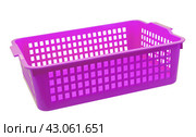 Пластиковая корзина на белом фоне. Empty plastic basket isolated on white background. Стоковое фото, фотограф Татьяна Д / Фотобанк Лори