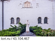 Марфо-Мариинская обитель милосердия, Покровская церковь, церковь святых Марфы и Марии, княгиня Елизавета Федоровна, Москва (2023 год). Редакционное фото, фотограф Baturina Yuliya / Фотобанк Лори