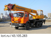 Автокран "Ивановец". Производство ООО "Ивановская марка". (2011 год). Редакционное фото, фотограф Дорощенко Элла / Фотобанк Лори