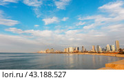 Tel Aviv, Israel. View of the Tel Aviv Promenade with skyscrapers (2017 год). Стоковое фото, фотограф VittoriaChe / Фотобанк Лори