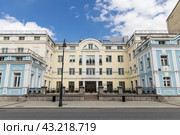 Улица Малая Дмитровка, дом 10 в Москве. Городская усадьба Нечаевых-Востряковой (2024 год). Редакционное фото, фотограф Константин Григорьев / Фотобанк Лори