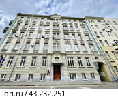 Москва, Лялин переулок, дом 8 строение 1. Доходный дом, архитектор О. Г. Пиотрович, 1910 год постройки. Редакционное фото, фотограф Овчинникова Ирина / Фотобанк Лори