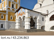 The building of The Seminary in the Spaso-Prilutsky monastery. Russia, Vologda, September 8, 2018. Стоковое фото, фотограф Сергей Н / Фотобанк Лори