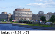Малоохтинский мост, гостиница "Охтинская". Санкт-Петербург (2018 год). Редакционное фото, фотограф Алексей Иванов / Фотобанк Лори