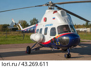 Российский модернизированный вертолет Миль Ми-2М Hoplite компании "Борисфен" бортовой номер RA-15768 на авиасалоне МАКС-2019 в Жуковском. Редакционное фото, фотограф Малышев Андрей / Фотобанк Лори