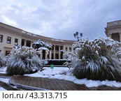 Территория бальнеологического курорта "Мацеста" под снегом. Сочи. (2021 год). Редакционное фото, фотограф Кудряшова Надежда / Фотобанк Лори