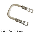 Провода заземления с электрическими клеммами на белом фоне. Ground wires with electrical terminals on a white background. Стоковое фото, фотограф Татьяна Д / Фотобанк Лори