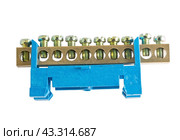 Электрическая шина для подсоединения шины заземления. Grounding electric bar block terminal. Стоковое фото, фотограф Татьяна Д / Фотобанк Лори