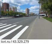 Щелковское шоссе. Район Гольяново. Город Москва (2023 год). Редакционное фото, фотограф lana1501 / Фотобанк Лори