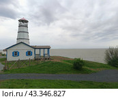 Маяк в Мержаново, Ростовская область, Неклиновский район. The lighthouse in Merzhanovo, Rostov region, Neklinovsky district (2024 год). Стоковое фото, фотограф Оксана Колпашникова / Фотобанк Лори