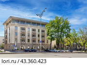 Street in Tashkent, Uzbekistan (2023 год). Стоковое фото, фотограф Boris Breytman / Фотобанк Лори