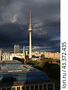 Berlin TV Tower, Fernsehturm, Germany (2015 год). Стоковое фото, фотограф Сергей Стрелков / Фотобанк Лори