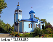 Храм Донской иконы Божией Матери в летний день. Поселок Донское, Калининградская область (2023 год). Стоковое фото, фотограф Ирина Борсученко / Фотобанк Лори