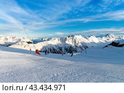 Panorama of the Austrian ski resort Ischgl. Стоковое фото, фотограф Наталия Попова / Фотобанк Лори