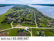 Островная часть села Чингис омываемая водами реки Оби. Ордынский район Новосибирской области. Западная Сибирь. (2024 год). Стоковое фото, фотограф Евгений Мухортов / Фотобанк Лори