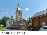 Церковь Николая Чудотворца в селе Ромашково Одинцовского района Московской области (2024 год). Редакционное фото, фотограф Румянцева Наталия / Фотобанк Лори