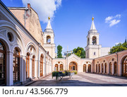 Собор Иоанна Предтечи, Иоанно-Предтеченский монастырь, улица Забелина, Москва (2023 год). Стоковое фото, фотограф Baturina Yuliya / Фотобанк Лори