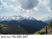 Кармадонское ущелье. Стоковое фото, фотограф Константин Яковлев / Фотобанк Лори
