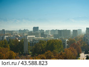 Bishkek city in the autumn season, Kyrgyzstan. Стоковое фото, фотограф Evgenii Predibailo / Фотобанк Лори
