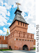 Tula, Russia - July 23, 2024. Pyatnitsky Gate of the Tula Kremlin. Tula, one of the nine Kremlin towers. Редакционное фото, фотограф Оксана Медведева / Фотобанк Лори