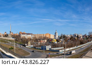 Калуга, панорама левобережной части города. Редакционное фото, фотограф Василий Мальцев / Фотобанк Лори