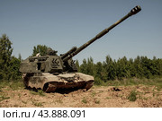 САУ МСТА-С. Самоходная артиллерийская установка. Гаубица 2С19М2. Российская армия. (2018 год). Редакционное фото, фотограф Евгений Зимин / Фотобанк Лори
