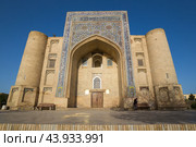 Nadir Divan Begi Khanaka in Bukhara (2022 год). Редакционное фото, фотограф Юлия Белоусова / Фотобанк Лори