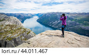 Nature photographer Beautiful Nature Norway Preikestolen or Prekestolen. Стоковое фото, фотограф Андрей Армягов / Фотобанк Лори