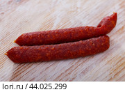 Close up view of tyrolean sausages. Стоковое фото, фотограф Яков Филимонов / Фотобанк Лори