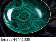 Artistic Malachite stones dish bowl. Generate Ai. Стоковое AI-изображение, AI-художник Иван Рябоконь / Фотобанк Лори